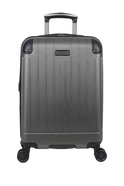 KENNETH COLE REACTION FLYING AXIS COLLECTION 20" 8-WHEEL SPINNER CARRY-ON LUGGAGE