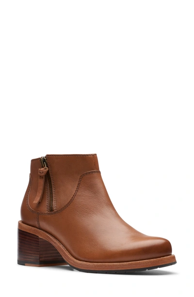 CLARKS CLARKDALE DAWN BOOTIE