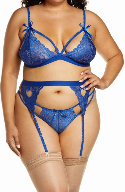 Mapal Heart Lace Bra, Thong And Garter Belt In Royal Blue