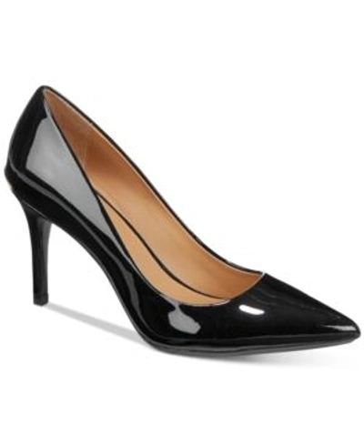 CALVIN KLEIN WOMEN'S GAYLE POINTY TOE CLASSIC PUMPS