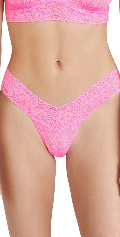 HANKY PANKY SIGNATURE LACE LOW RISE THONG