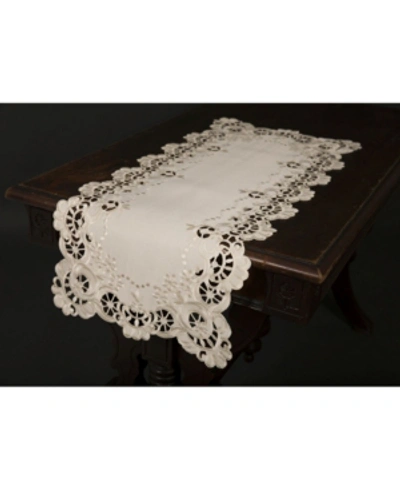 XIA HOME FASHIONS SCALLOPED LACE EMBROIDERED CUTWORK TABLE RUNNER, 15" X 53"