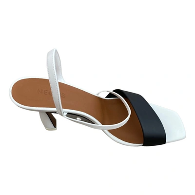 NEOUS ROSSI LEATHER SANDAL
