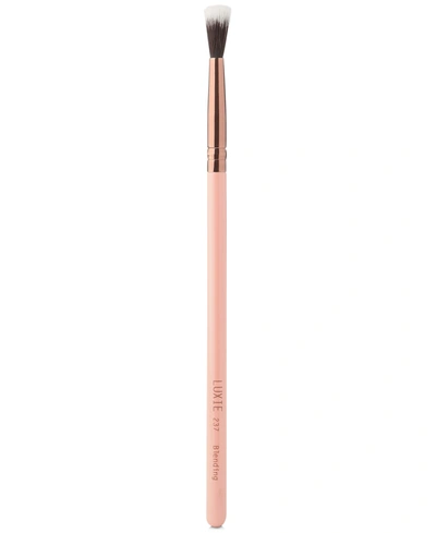 LUXIE 237 ROSE GOLD BLENDING BRUSH