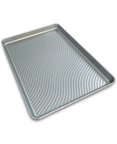 USA PAN PATRIOT NONSTICK HALF-SHEET PAN