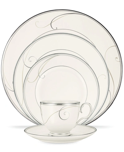 NORITAKE DINNERWARE, PLATINUM WAVE ROUND 5 PIECE PLACE SETTING