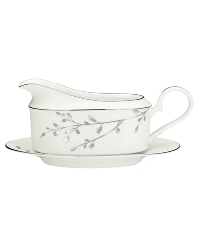 NORITAKE SERVEWARE, BIRCHWOOD GRAVY BOAT WITH TRAY