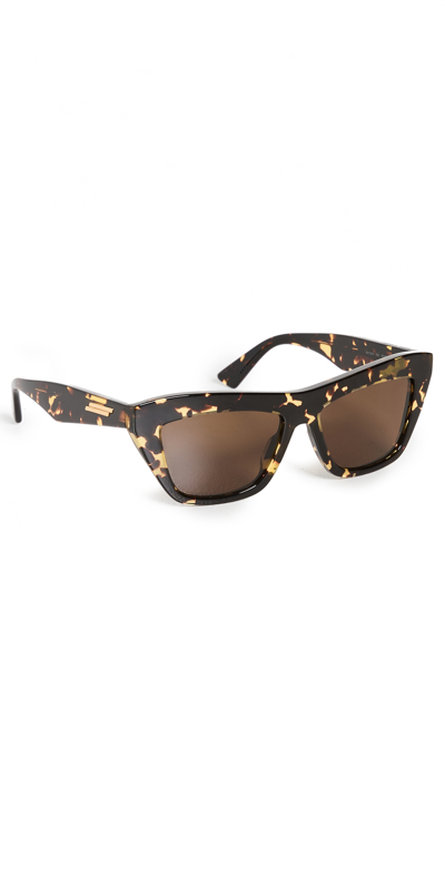 BOTTEGA VENETA NEW ENTRY CAT EYE SUNGLASSES