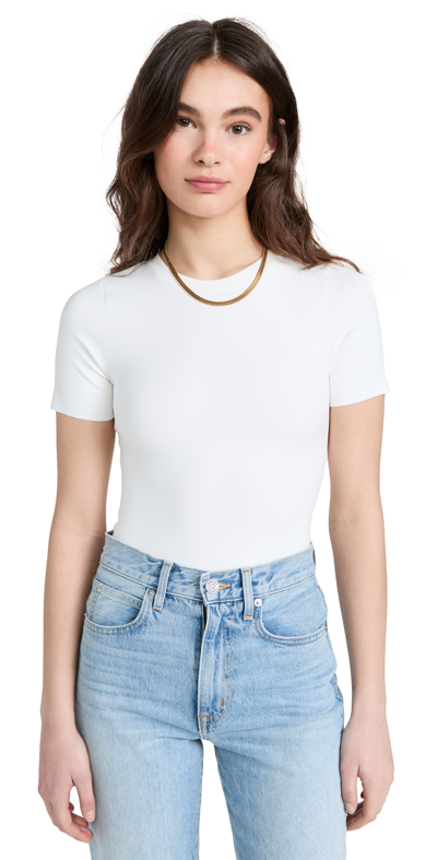 GOOD AMERICAN SCULPTING TEE BODYSUIT WHITE001