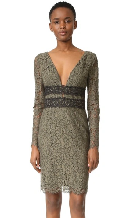 Dvf 2025 embroidered dress