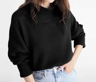 525 AMERICA BLAIRE SWEATER IN BLACK