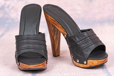 OHNE HOCHWERTIGE HANDGEFERTIGTE HIGH-HEELS MIT ECHTER HOLZSOHLE UND ECHTEM LEDER