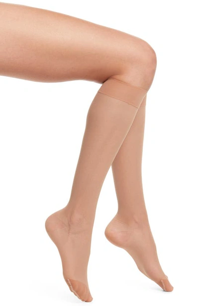 ITEM M6 ITEM M6 SHEER COMPRESSION KNEE HIGH SOCKS