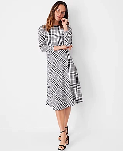 ANN TAYLOR PETITE PLAID MIDI DRESS