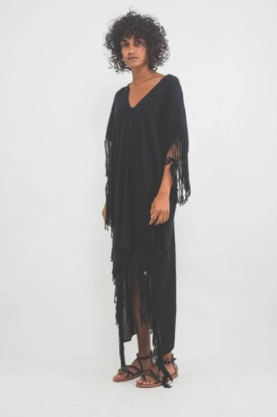 CARAVANA CARAVANA BLACK BUTUB FRINGE KIMONO DRESS ONE SIZE