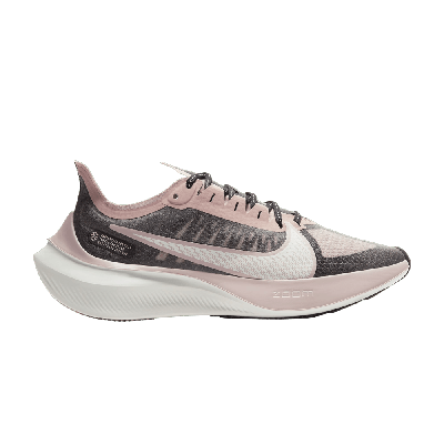 NIKE WMNS ZOOM GRAVITY 'BLACK STONE MAUVE'