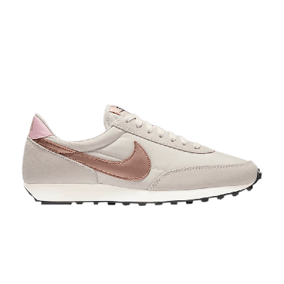 NIKE WMNS DAYBREAK 'LIGHT OREWOOD BRONZE'