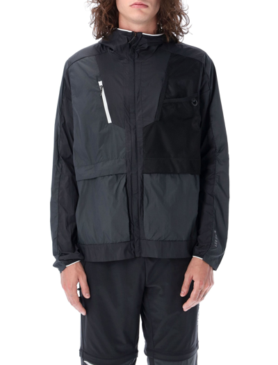 ADIDAS ORIGINALS LIGHT WINDBREAKER