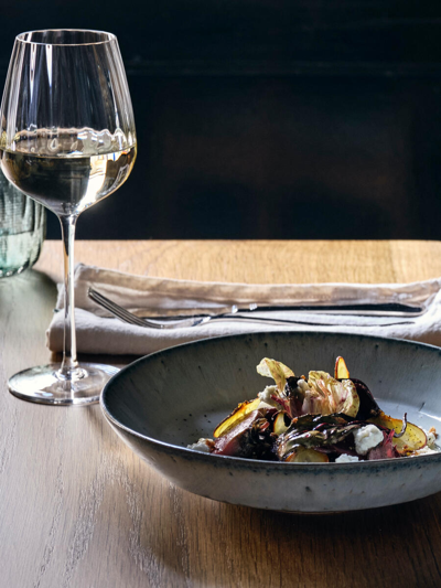 SOHO HOME PEMBROKE WHITE WINE GLASS