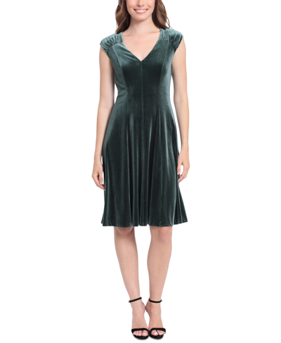 LONDON TIMES WOMEN'S V-NECK FIT & FLARE VELVET DRESS