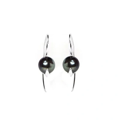 GUCCI WOMEN'S BLACK / SILVER PEARL CLAW  EARRINGS