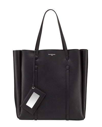 BALENCIAGA EVERYDAY LEATHER TOTE BAG