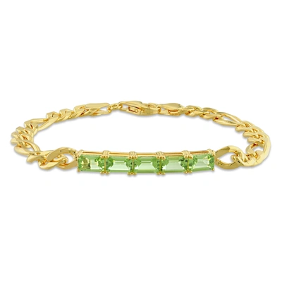 MIMI & MAX 2 4/5 CT TGW PERIDOT BIRTHSTONE LINK BRACELET IN YELLOW PLATED STERLING SILVER