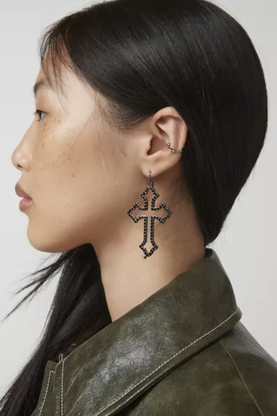 URBAN OUTFITTERS URBAN OUTFITTERS