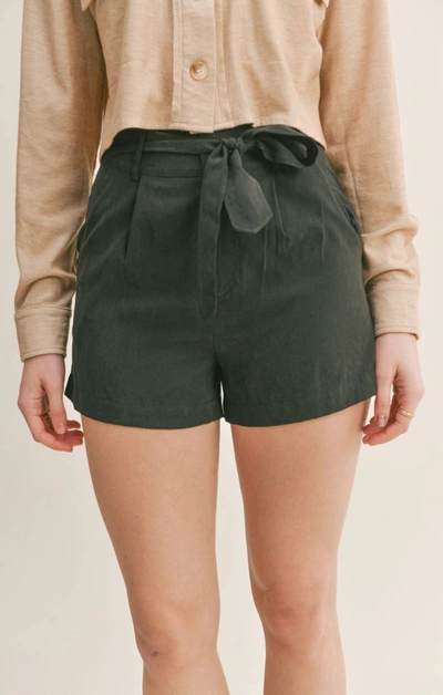 SADIE & SAGE WILLOW BELTED SHORTS IN BLACK