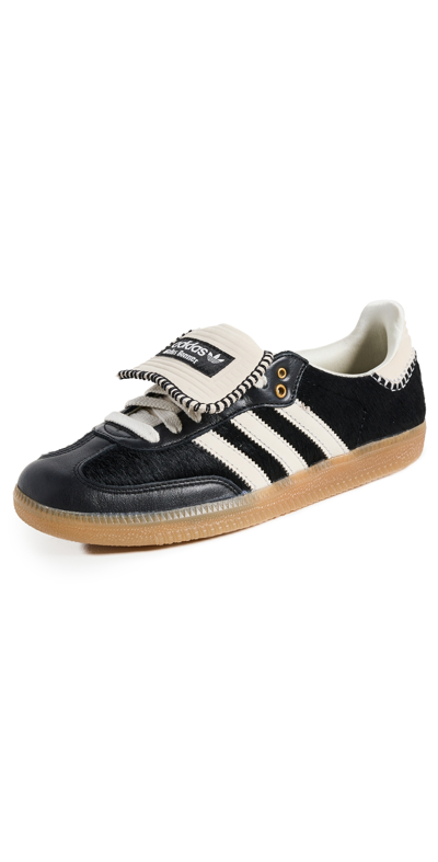 ADIDAS ORIGINALS ADIDAS X WALES BONNER SAMBA SNEAKERS BLACK/WHITE/WHITE