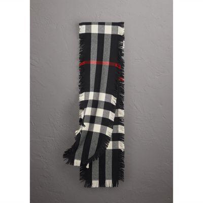 burberry fringed check wool scarf