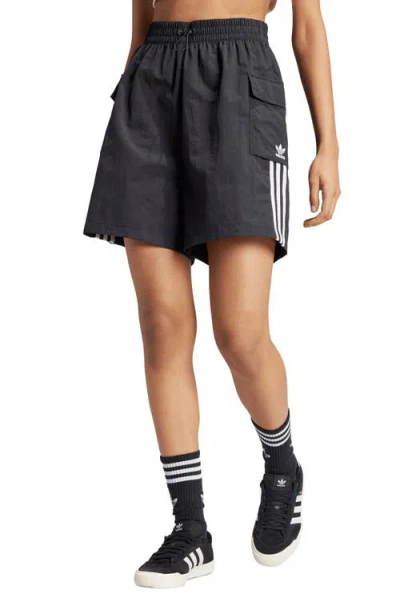 ADIDAS ORIGINALS ADIDAS ORIGINALS ADICOLOR CARGO SHORTS