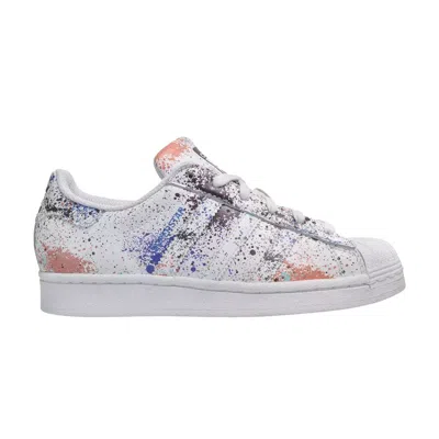ADIDAS ORIGINALS ADIDAS SUPERSTAR J 'SPRAYED' | WHITE | KID'S SIZE 4.5