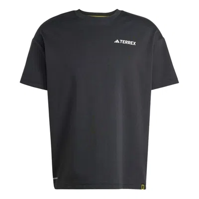 ADIDAS ORIGINALS adidas x National Geographic Aeroready Graphic T-Shirt Asia Sizing 'Black'