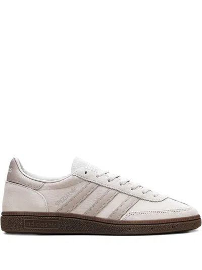 ADIDAS ORIGINALS HANDBALL SPEZIAL "ALUMINA/WONDER BEIGE" SNEAKERS