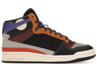 ADIDAS ORIGINALS MEN'S ADIDAS FORUM MID PATCHWORK SNEAKERS IN CORE BLACK/SHADOW RED/CLEAR GRANITE
