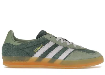ADIDAS ORIGINALS MEN'S ADIDAS GAZELLE INDOOR SNEAKERS IN MINERAL GREEN/SILVER DAWN/SILVER GREEN