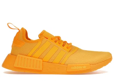 ADIDAS ORIGINALS MEN'S ADIDAS NMD R1 SNEAKERS IN COLLEGIATE GOLD/IMPACT YELLOW/CORE BLACK