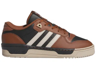 ADIDAS ORIGINALS MEN'S ADIDAS RIVALRY LOW SNEAKERS IN CORE BLACK/WONDER BEIGE/PRELOVED BROWN