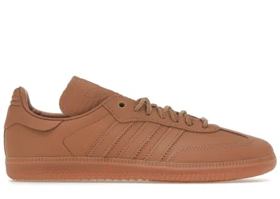 ADIDAS ORIGINALS MEN'S ADIDAS SAMBA PHARRELL HUMANRACE SNEAKERS IN TERRACOTTA