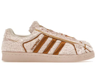 ADIDAS ORIGINALS MEN'S ADIDAS SUPERSTAR CONCHA STRAWBERRY SNEAKERS IN ICY PINK/MESA/CREAM WHITE