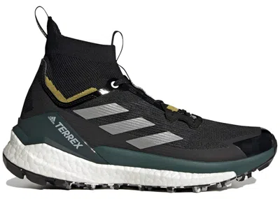 ADIDAS ORIGINALS MEN'S ADIDAS TERREX FREE HIKER 2.0 AND WANDER SNEAKERS IN CORE BLACK/MATTE SILVER/PULSE OLIVE