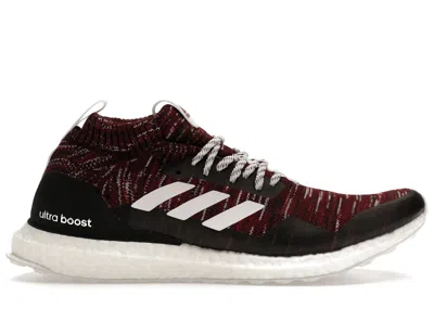 ADIDAS ORIGINALS MEN'S ADIDAS ULTRA BOOST DNA MID PATRICK MAHOMES SNEAKERS IN MAROON/WHITE/BLACK