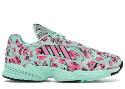 ADIDAS ORIGINALS MEN'S ADIDAS YUNG1 ARIZONA TEA GINSENG SNEAKERS IN GREEN/GOLD/BLACK