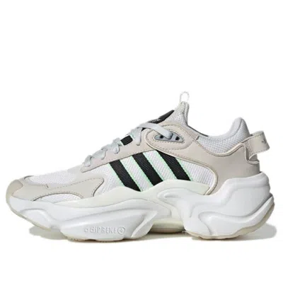 ADIDAS ORIGINALS (WMNS) adidas originals Magmur Runner 'White Core Black'