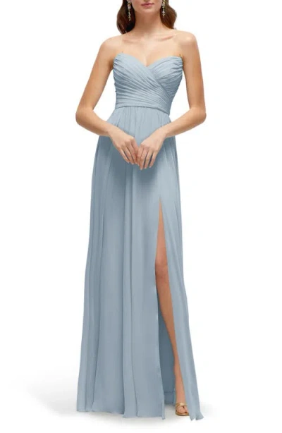 AFTER SIX AFTER SIX PLEAT DETAIL STRAPLESS CHIFFON A-LINE GOWN