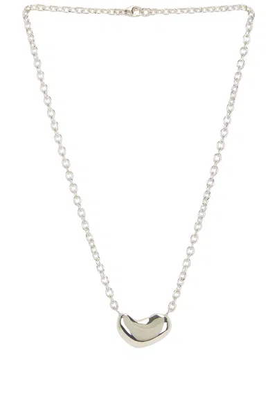 AGMES SMALL SCULPTED HEART PENDANT NECKLACE
