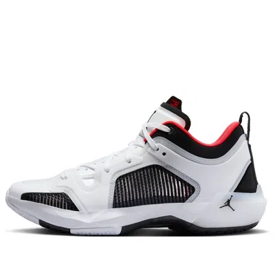 AIR JORDAN Air Jordan 37 Low 'Siren Red'