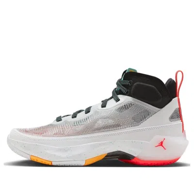 AIR JORDAN (GS) Air Jordan 37 Low Guo PF 'Guo Ailun'