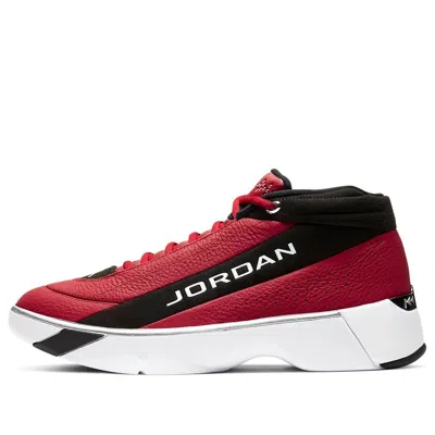 AIR JORDAN Air Jordan Team Showcase 'Gym Red Black'